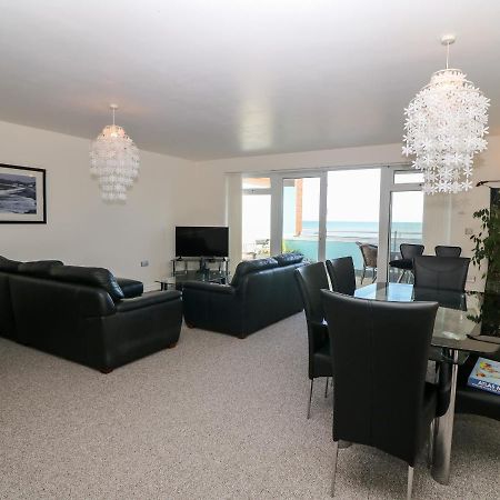 Sea View Apartment Pwllheli Exterior foto
